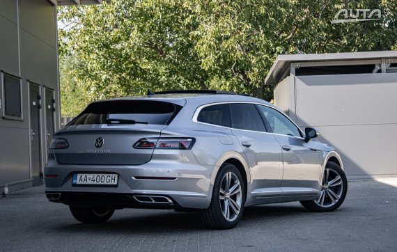 Volkswagen Arteon Shooting Brake SB 2.0 TDI R-Line DSG, 147 kW, A7 / AJ NA SPLÁTKY / PROTIÚČET 2022 stříbrná metalíza