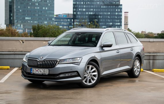 Škoda Superb Combi 2.0 TDI 4x4 DSG, 147kW (2021) / AJ NA SPLÁTKY / PROTIÚČET / 2021 - hlavní pohled
