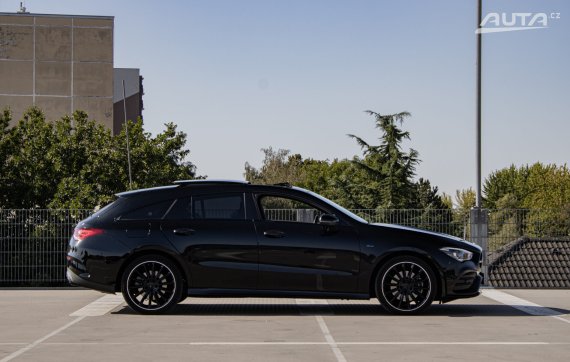 Mercedes-Benz CLA Shooting Brake SB 250e A/T, 118 kW, A8, 5d. / AJ NA SPLÁTKY / PROTIÚČET / 2020 černá