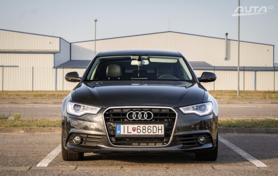 Audi A6 C7 3.0 TDI 2011 šedá
