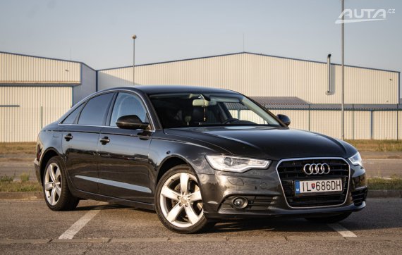 Audi A6 C7 3.0 TDI 2011 šedá