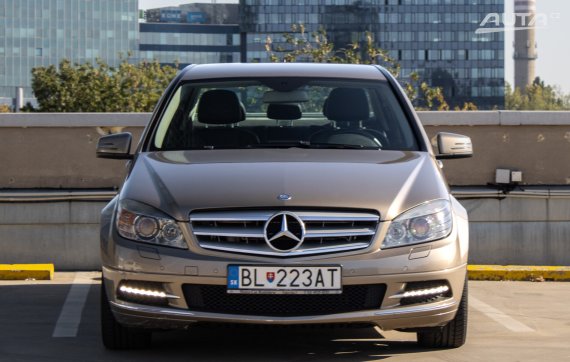 Mercedes-Benz C250 CDI Avantgarde / 150kW / A7 / AJ NA SPLÁTKY / PROTIÚČET 2010 hnědá