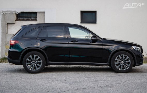 Mercedes-Benz GLC SUV 250d 4MATIC A/T, 150kW (2016) / AJ NA SPLÁTKY / PROTIÚČET / 2016 černá