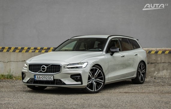 Volvo V60 T6 R-Design AWD A/T, 228 kW, A8 / AJ NA SPLÁTKY / PROTIÚČET / 2020 - hlavní pohled