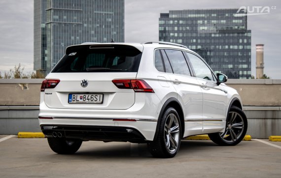 Volkswagen Tiguan 1.4 TSI BMT DSG R-Line, 110kW, A6 / AJ NA SPLÁTKY / PROTIÚČET / 2018 bílá