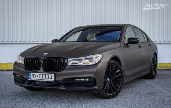 BMW Rad 7 G11 730d xDrive A/T, 195 kW, A8, 4d. / AJ NA SPLÁTKY / PROTIÚČET / 2015 hnědá