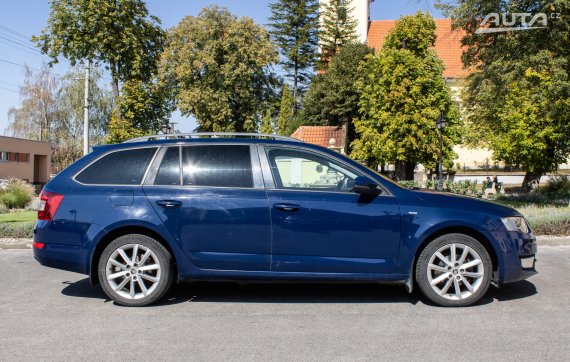 Škoda Octavia Combi 1.6 TDI JOY DSG, 81kW (2016) / AJ NA SPLÁTKY / PROTIÚČET / 2016 modrá