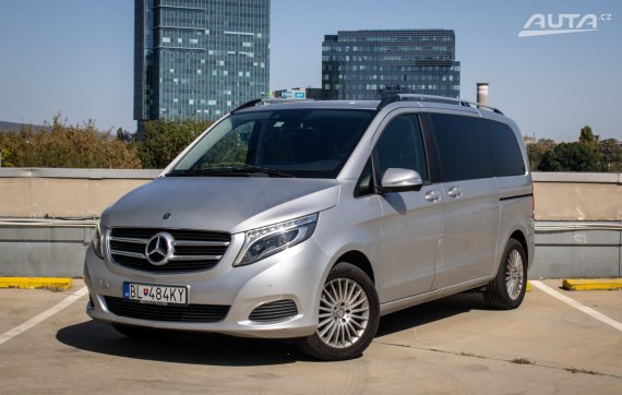 Mercedes-Benz V trieda V220 d kompakt 4MATIC A/T, 120 kW, A7, 5d., 8 miest / AJ NA SPLÁTKY / PR 2015 - hlavní pohled