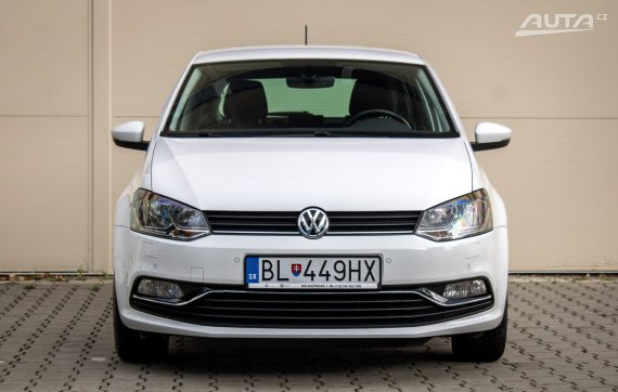 Volkswagen Polo 1.2 TSI 90k Highline BMT DSG, 66 kW, A7, 5d / AJ NA SPLÁTKY / PROTIÚČET / 2014 bílá