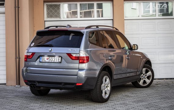 BMW X3 xDrive30sd A/T, 210 kW, A6, 5d / AJ NA SPLÁTKY / PROTIÚČET / 2007 šedá