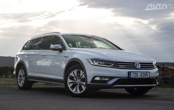Volkswagen Passat Alltrack 2.0 BiTDI 4MOTION DSG, 176kW (2017) 2017 bílá