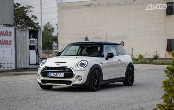 Mini Cooper S 2.0, 141kW, M6 / AJ NA SPLÁTKY / PROTIÚČET / 2018 bílá