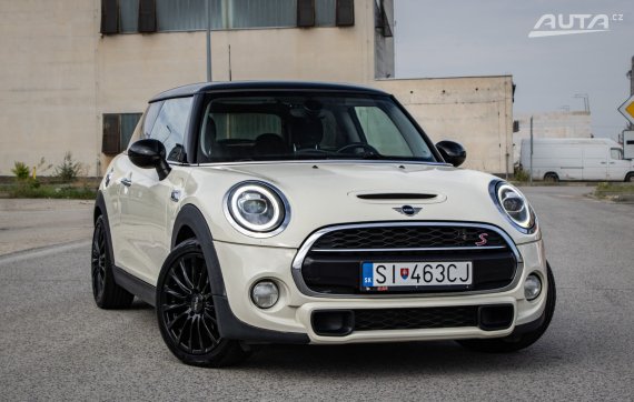 Mini Cooper S 2.0, 141kW, M6 / AJ NA SPLÁTKY / PROTIÚČET / 2018 bílá