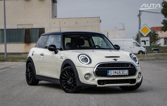 Mini Cooper S 2.0, 141kW, M6 / AJ NA SPLÁTKY / PROTIÚČET / 2018 bílá