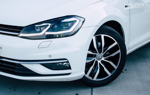 Volkswagen Golf Variant 2.0 TDI Comfortline DSG Edícia Join, 110 kW, A7 / AJ NA SPLÁTKY / PROTIÚČET / 2018 bílá