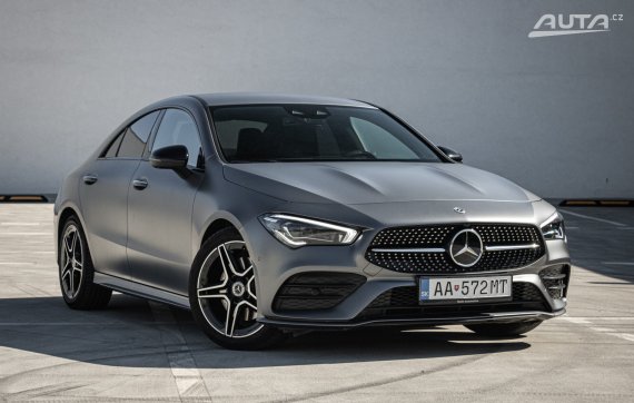 Mercedes-Benz CLA Kupé 220 d 4MATIC AMG line A/T, 140 kW, A8 / AJ NA SPLÁTKY / PROTIÚČET / 2022 šedá