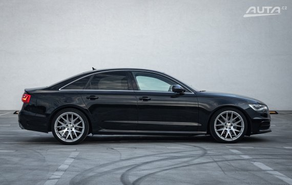Audi A6 3.0 TDI DPF quattro S-line S tronic, 180 kW, A7 / AJ NA SPLÁTKY / PROTIÚČET / 2013 černá
