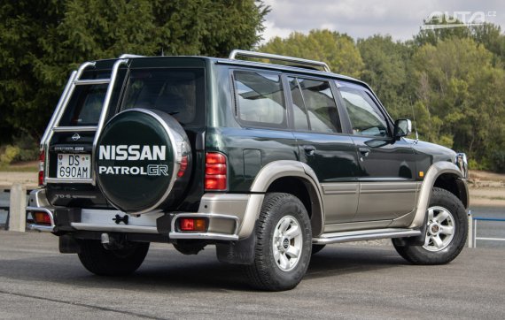 Nissan Patrol GR 2.8 TD 4x4, 95 kW, M5 / AJ NA SPLÁTKY / PROTIÚČET / 1999 zelená