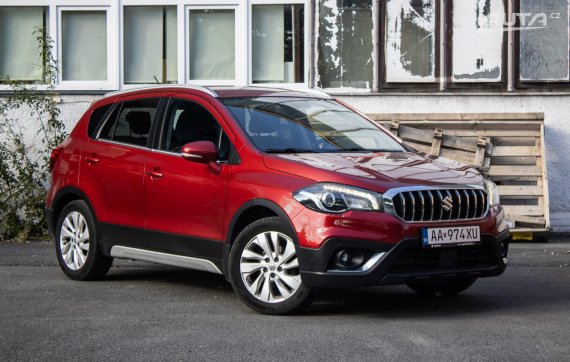 Suzuki SX4 S-Cross 1.4 BoosterJet 4WD, 103kW (2017) / AJ NA SPLÁTKY / PROTIÚČET / 2017 červená