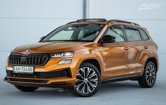 Škoda Karoq 1.5 TSI ACT EVO Sportline DSG, 110 kW, A7 / AJ NA SPLÁTKY / PROTIÚČET / 2023 - hlavní pohled