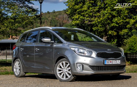 Kia Carens 1.7 CRDi / 104kW / M6 / ZÁRUKA / AJ NA SPLÁTKY / PROTIÚČET 2016 šedá
