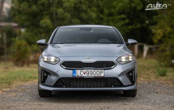 Kia 1.5 T-GDi GT-Line AT/7 117kW 2021 / AJ NA SPLÁTKY / PROTIÚČET 2021 šedá