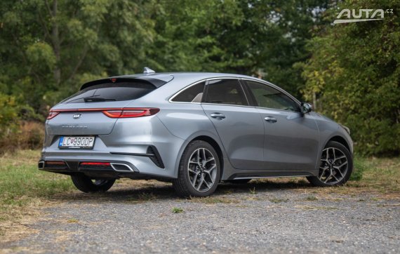 Kia 1.5 T-GDi GT-Line AT/7 117kW 2021 / AJ NA SPLÁTKY / PROTIÚČET 2021 šedá