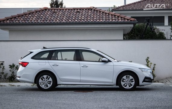 Škoda Octavia Combi 2.0 TDI Ambition, 85kW (2021) / AJ NA SPLÁTKY / PROTIÚČET / 2021 bílá