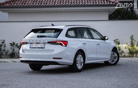 Škoda Octavia Combi 2.0 TDI Ambition, 85kW (2021) / AJ NA SPLÁTKY / PROTIÚČET / 2021 bílá
