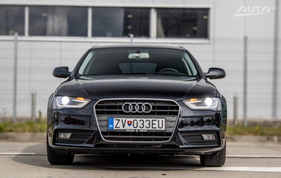 Audi A4 Avant 2.0 TDI 105kW Multitronic S-line 105kW AT/8 / AJ NA SPLÁTKY / PROTIÚČET 2012 černá