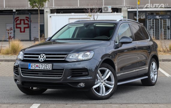 Volkswagen Touareg 3.0 V6 TDI BMT 4x4 A/T, 180kW (2013) / AJ NA SPLÁTKY / PROTIÚČET / 2013 - hlavní pohled
