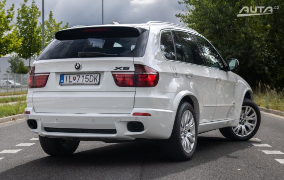 BMW X5 E70 3.0 SD xDrive / 210kW / A6 / AJ NA SPLÁTKY / PROTIÚČET 2008 bílá