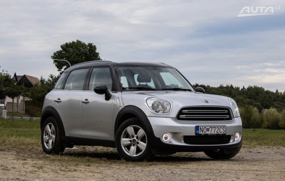 Mini Countryman Cooper D, 82kW (2016) / AJ NA SPLÁTKY / PROTIÚČET / 2016 šedá