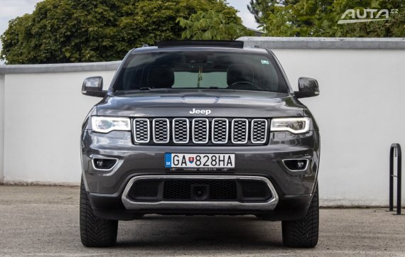 Jeep Grand Cherokee 3.0L V6 TD Overland / 184kW / A8 / ZÁRUKA / AJ NA SPLÁTKY / PROTIÚČET 2017 šedá