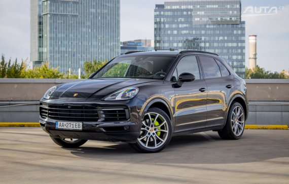 Porsche Cayenne E-Hybrid Tiptronic, plug-in hybrid 2019 - hlavní pohled