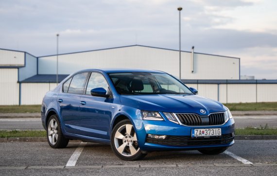 Škoda Octavia 1.6 TDI 85kW MT/5 2019 / AJ NA SPLÁTKY / PROTIÚČET 2019 modrá