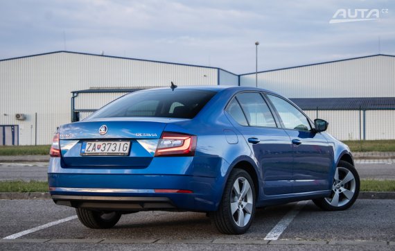 Škoda Octavia 1.6 TDI 85kW MT/5 2019 / AJ NA SPLÁTKY / PROTIÚČET 2019 modrá