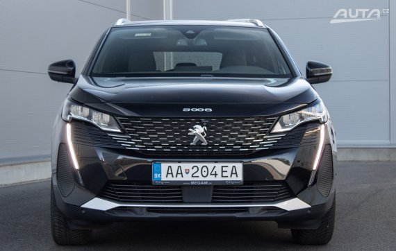 Peugeot 5008 1.2 PureTech 130k A/T, 96 kW, A8, 7 miest / AJ NA SPLÁTKY / PROTIÚČET / 2023 černá