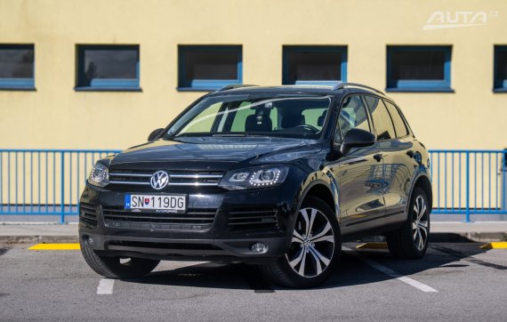 Volkswagen Touareg 3.0 V6 TDI 240k Terrain Tech AT/8 4XMOTION / AJ NA SPLÁTKY / PROTIÚČET 2013 - hlavní pohled