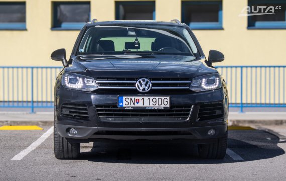 Volkswagen Touareg 3.0 V6 TDI 240k Terrain Tech AT/8 4XMOTION / AJ NA SPLÁTKY / PROTIÚČET 2013 černá