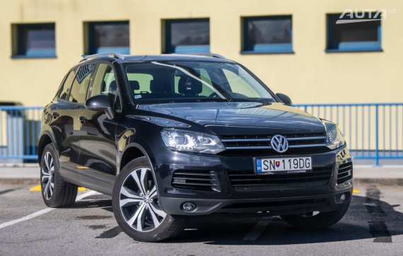 Volkswagen Touareg 3.0 V6 TDI 240k Terrain Tech AT/8 4XMOTION / AJ NA SPLÁTKY / PROTIÚČET 2013 černá