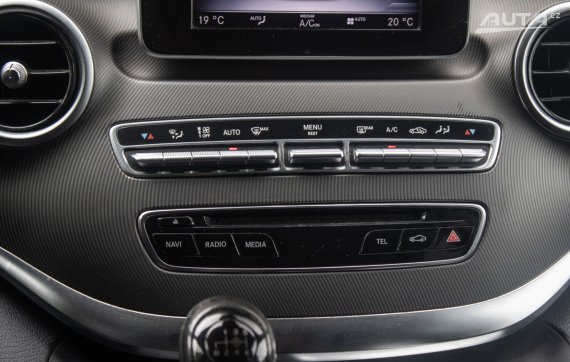 Mercedes-Benz V trieda V220 2014 RWD 120kW MT/6 / AJ NA SPLÁTKY / PROTIÚČET 2014 bílá