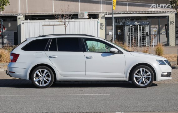 Škoda Octavia Combi 1.6 TDI DSG, 85kW (2017) / AJ NA SPLÁTKY / PROTIÚČET / 2017 bílá
