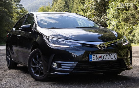 Toyota Corolla 1.6 l Valvematic MDS, 97kW (2017) / AJ NA SPLÁTKY / PROTIÚČET / 2017 černá