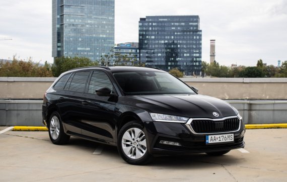 Škoda Octavia Combi 2.0 TDI Selection DSG, 85kW (2024) / AJ NA SPLÁTKY / PROTIÚČET / 2024 černá