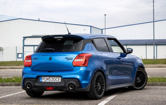 Suzuki Swift 1.4 BoosterJet Sport / 103kW / M6 / ZÁRUKA / AJ NA SPLÁTKY / PROTIÚČET 2020 modrá