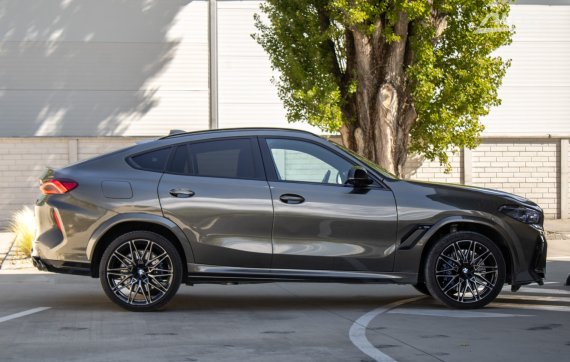 BMW X6 M Competition F96 / 460kW / A8 / ZÁRUKA / AJ NA SPLÁTKY / PROTIÚČET 2020 zelená