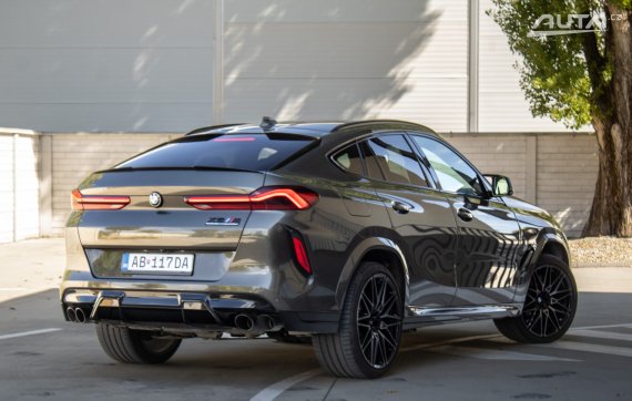 BMW X6 M Competition F96 / 460kW / A8 / ZÁRUKA / AJ NA SPLÁTKY / PROTIÚČET 2020 zelená