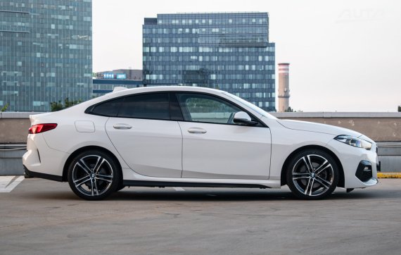 BMW Rad 2 Gran Coupé 218d A/T, 110kW (2020) / AJ NA SPLÁTKY / PROTIÚČET / 2020 bílá