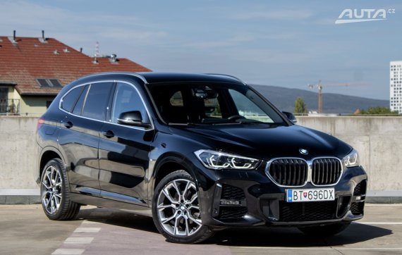 BMW X1 18d xDrive M Sport / 110kW / A8 / ZÁRUKA / AJ NA SPLÁTKY / PROTIÚČET 2021 černá